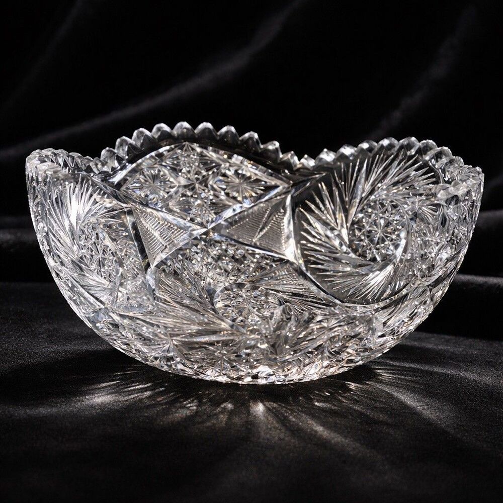 Vintage Heavy Cut Crystal Bowl Sawtooth Rim Starburst Pattern 8.5” Clear